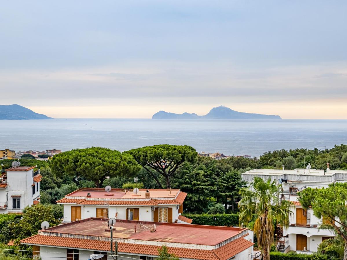 Panorama Love To Stay Ercolano Bagian luar foto